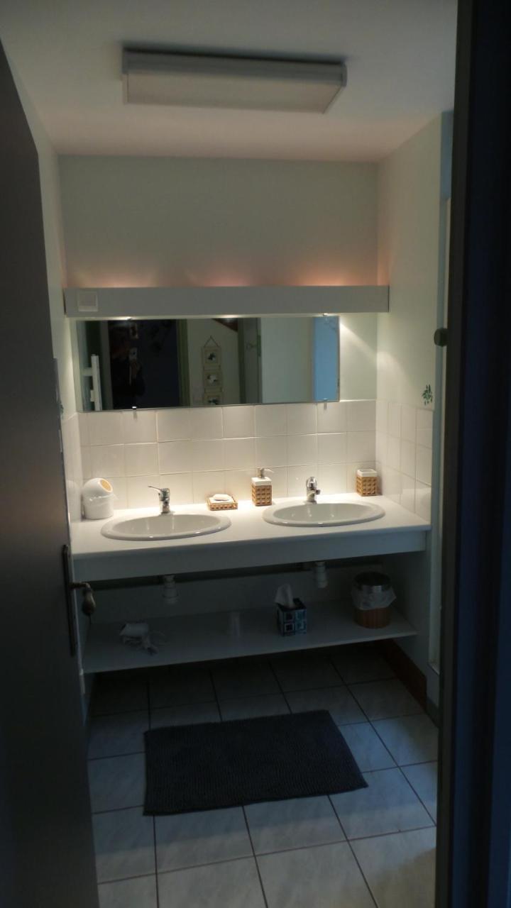 La Petite Noue Bed & Breakfast Vignoux-sous-les-Aix Bagian luar foto